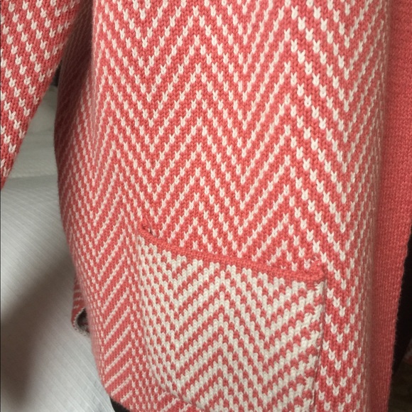 Beautiful Sweater Made in London Size 12 - Picture 4 of 7